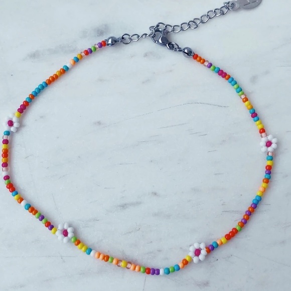 CUTE FLOWER BRACELET AND NECKLACE!!!! - Picture 2 of 5